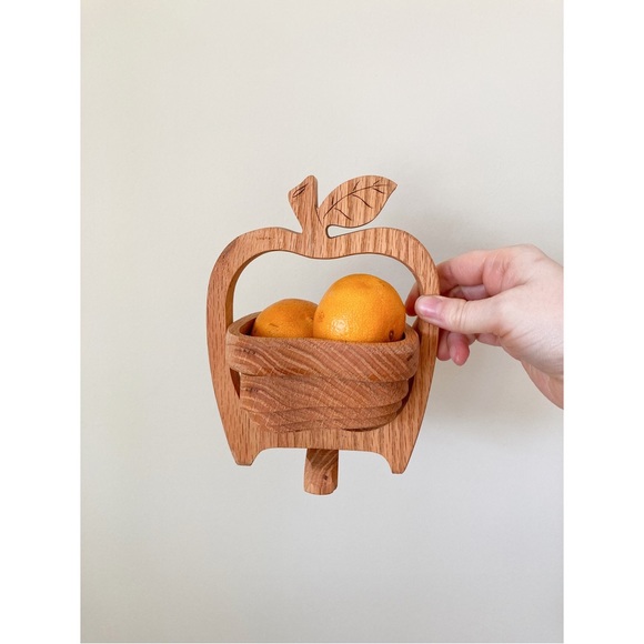 Vintage Wooden Apple Basket and Trivet in One! Folding Apple Bowl, Apple Trivet - Picture 3 of 6